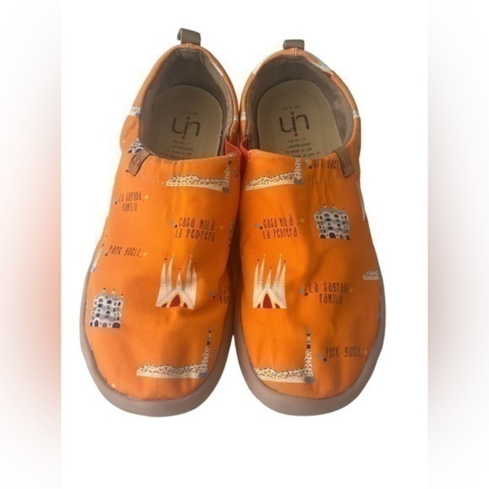 UIN Men's 9.5 / Women's 11.5 Walking Shoes Slip On Canvas Loafers Lightweight